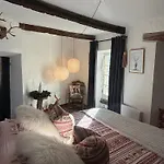 Dom wakacyjny Ostal De La Croix *
