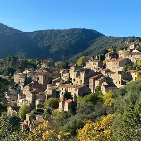 Hébergement de vacances Ostal De La Croix *
