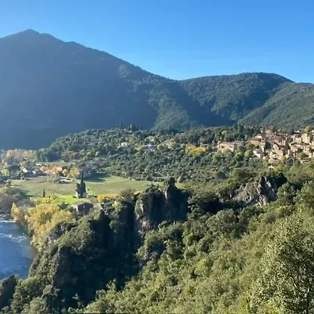Dom wakacyjny Ostal De La Croix *