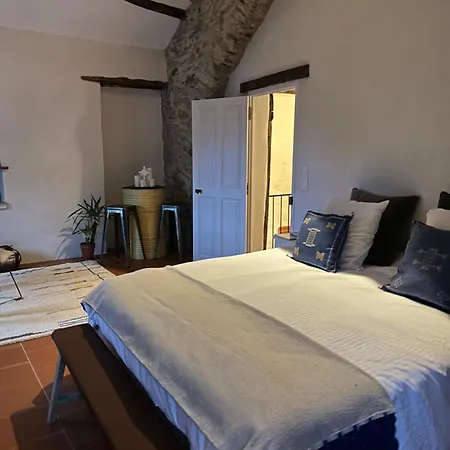 Ostal De La Croix * Vieussan