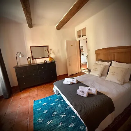 Holiday home Ostal De La Croix