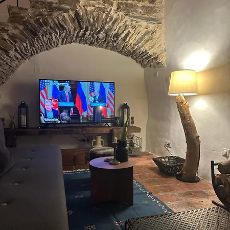 Ostal De La Croix * Vieussan