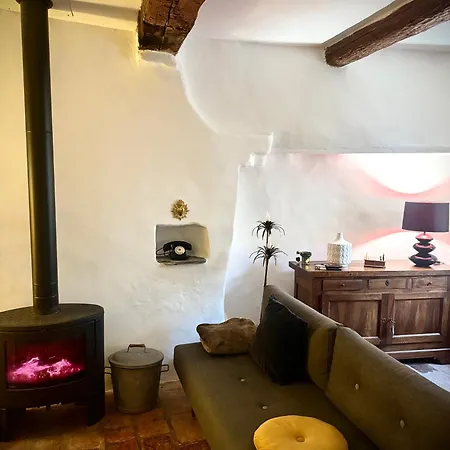 Ostal De La Croix * Vieussan