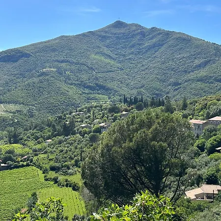 Hébergement de vacances Ostal De La Croix *