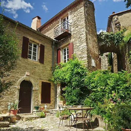 Ostal De La Croix Holiday home *