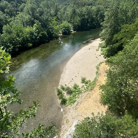 Ostal De La Croix Vieussan