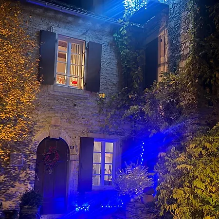 Vakantiehuis Ostal De La Croix Vieussan